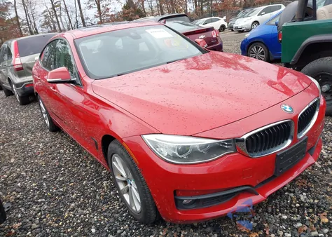 2015 BMW 328I Gran Turismo xDrive z USA, uszkodzony, nr VIN WBA3X5C52FD561456